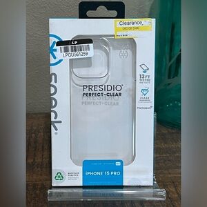 Speck Presidio Perfect-Clear Clear Case for iPhone 15 Pro, new